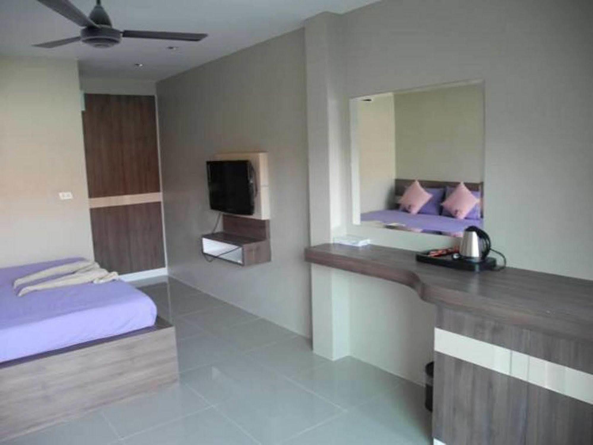 Bee Orchid Pool Villa Pattaya Luaran gambar