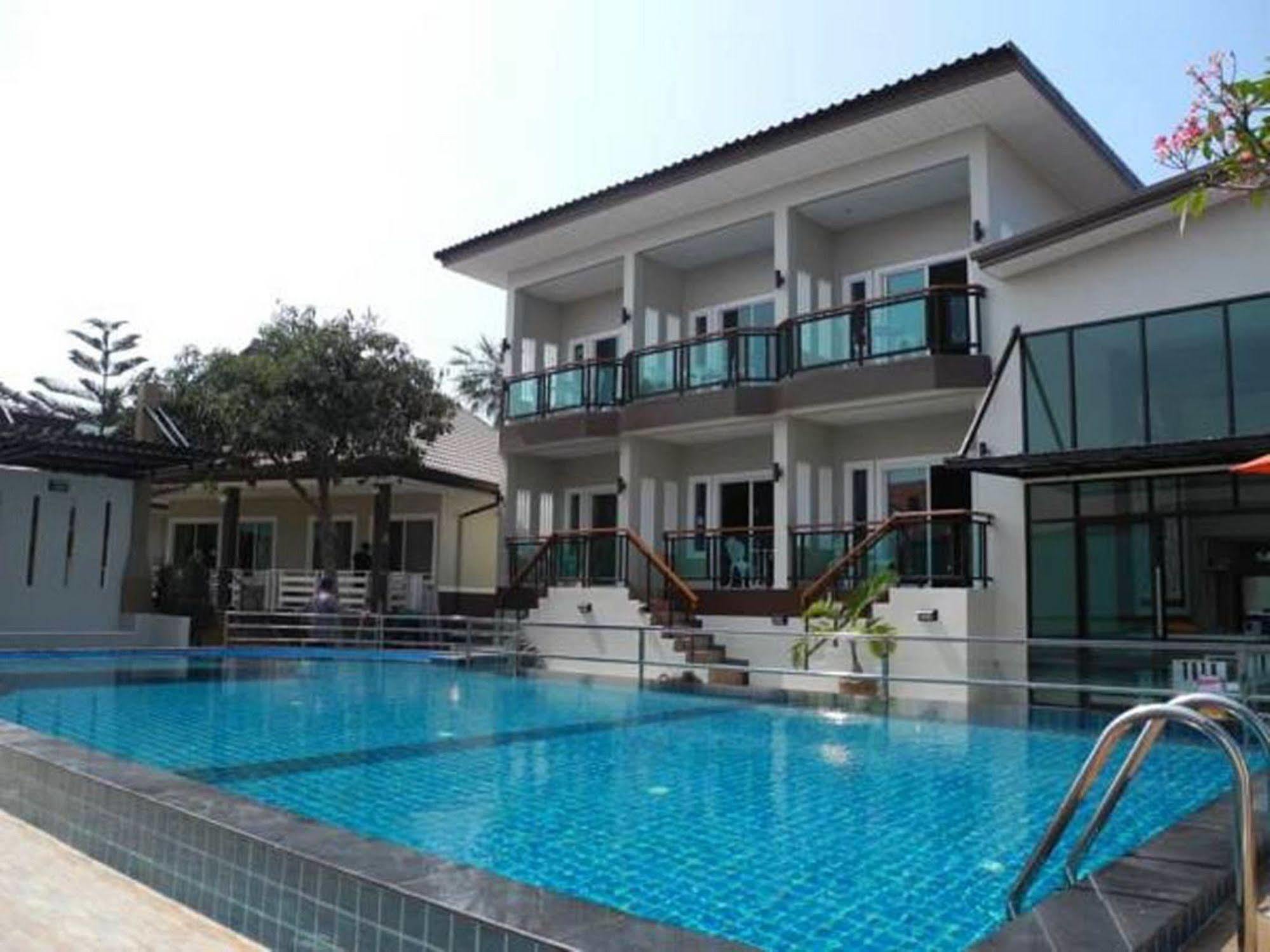 Bee Orchid Pool Villa Pattaya Luaran gambar